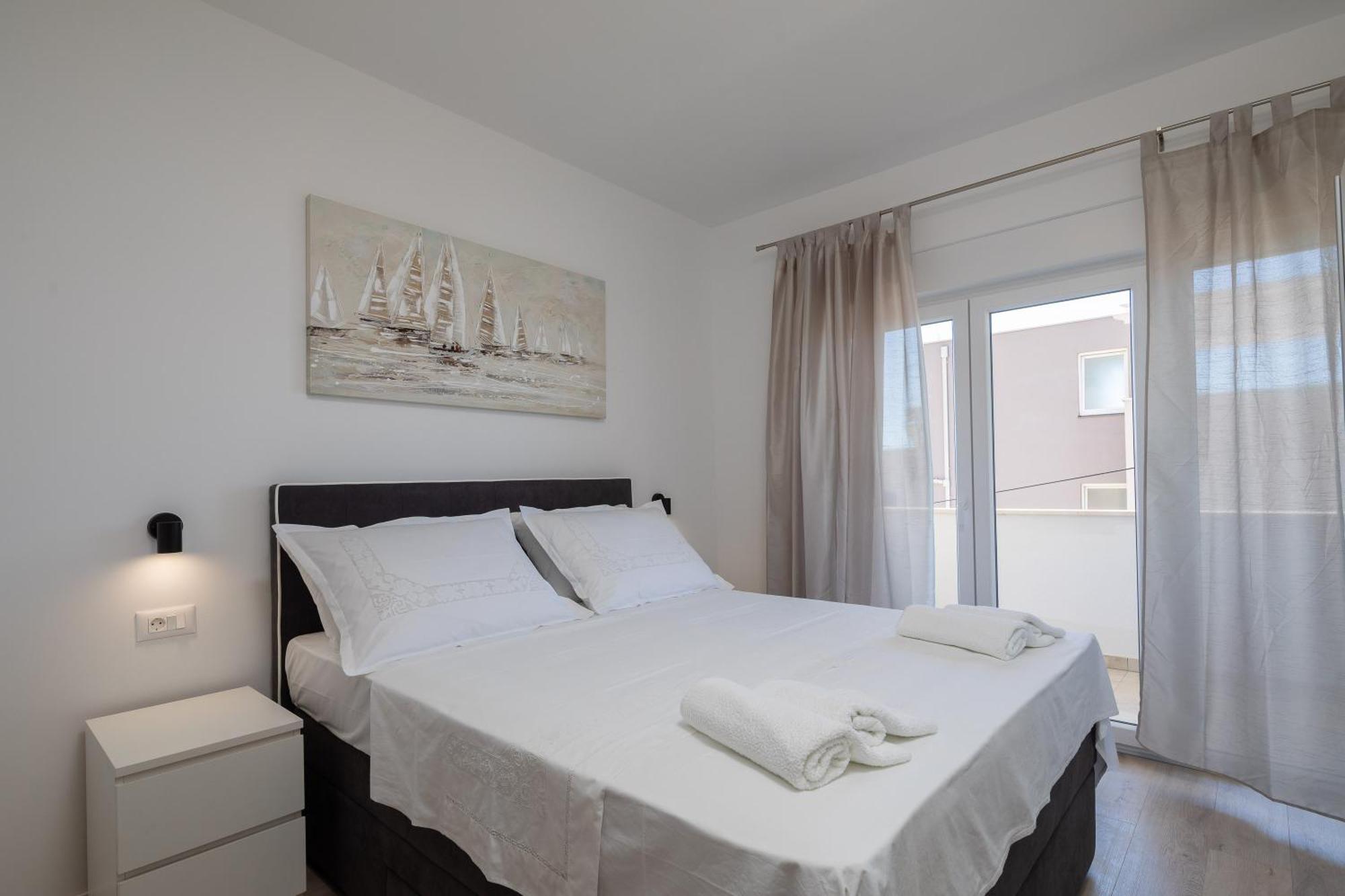 Apartments 20 Meters From The Beach 耶塞尼采 客房 照片